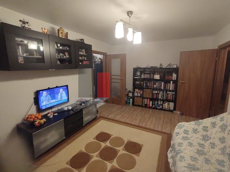 Huedin Vanzare apartament 3 camere zona Huedin