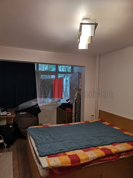 Huedin Vanzare apartament 3 camere zona Huedin